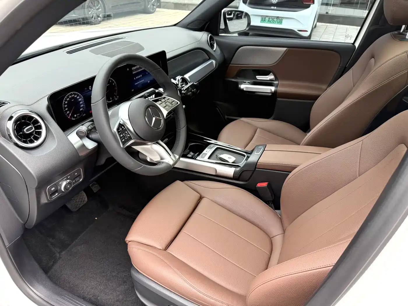 Mercedes-Benz GLB 2023