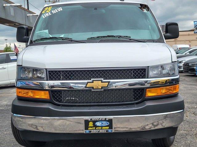 Chevrolet Express 2025