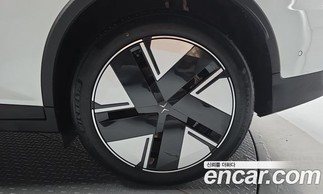 Polestar 2 2025