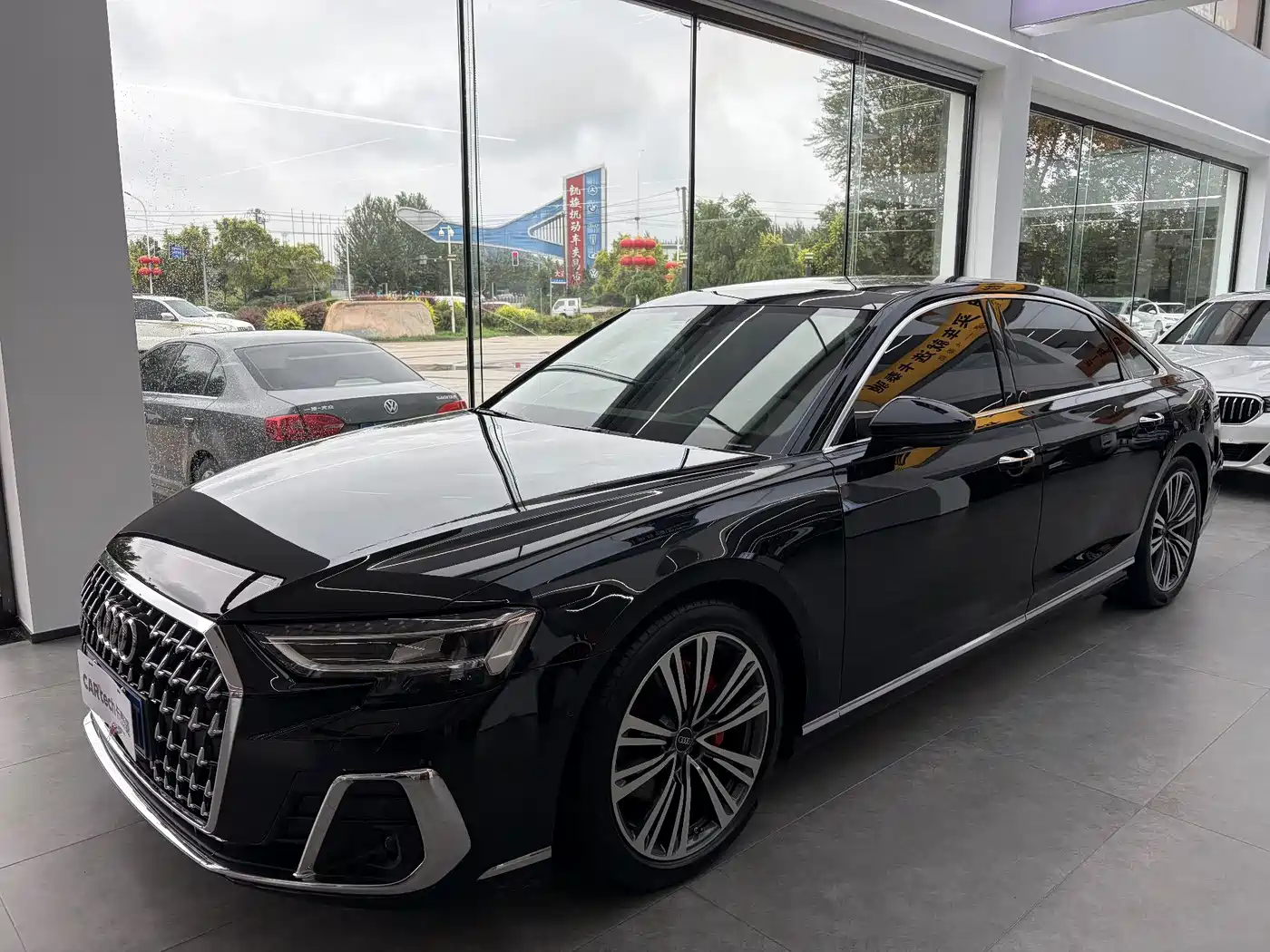 Audi A8 2024