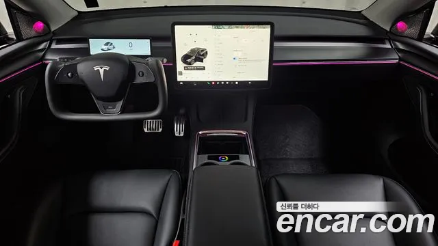 Tesla Model Y 2024