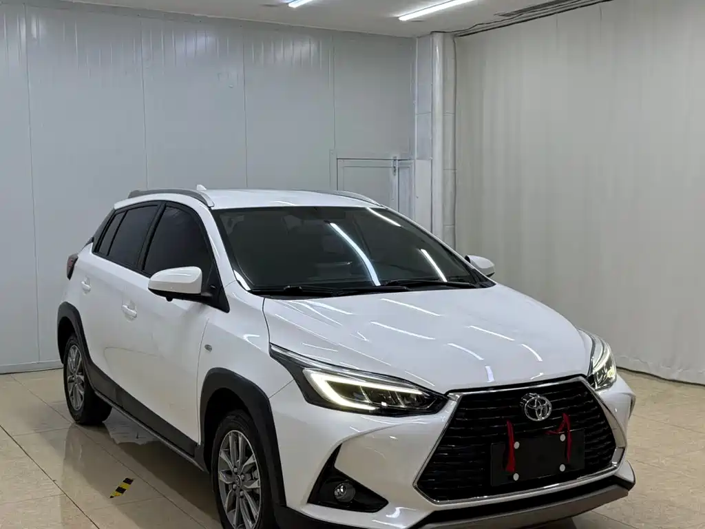 Toyota Yaris 2023