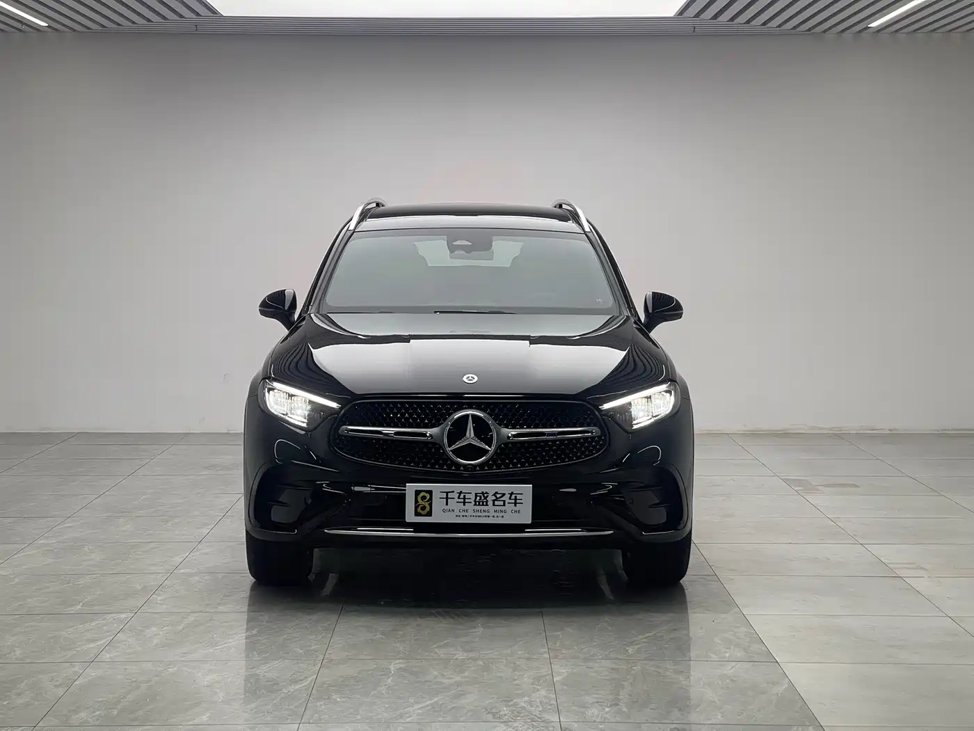 Mercedes-Benz GLC 2025