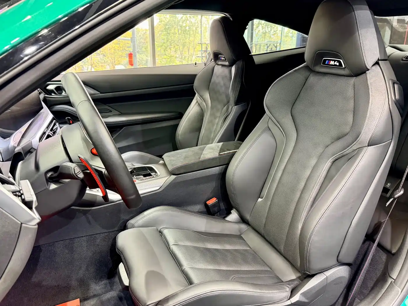 BMW M4 2024