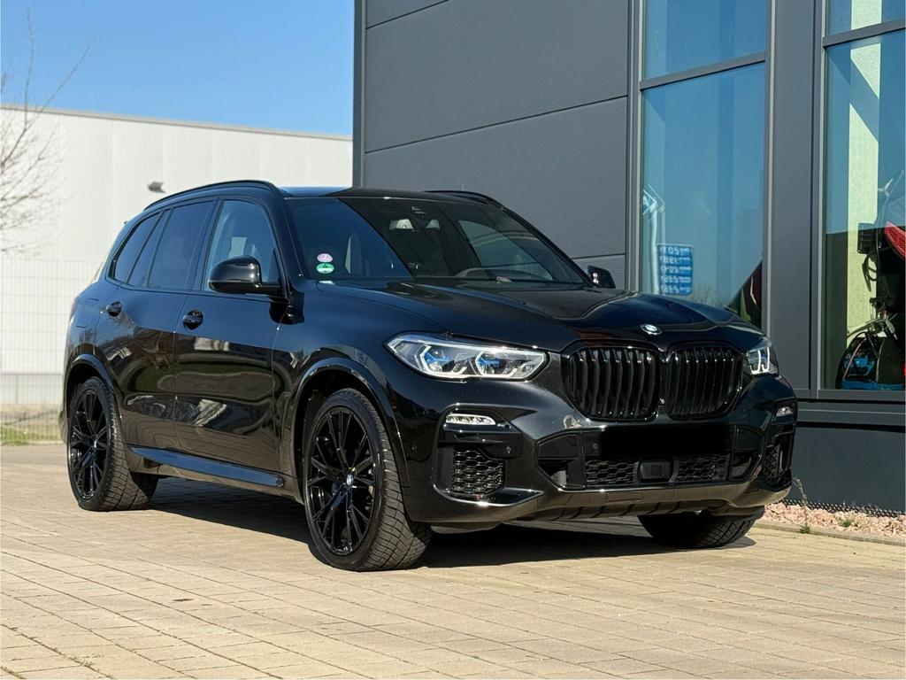 BMW X5 M50 2021