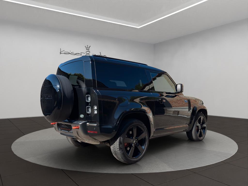 Land Rover Defender 2022