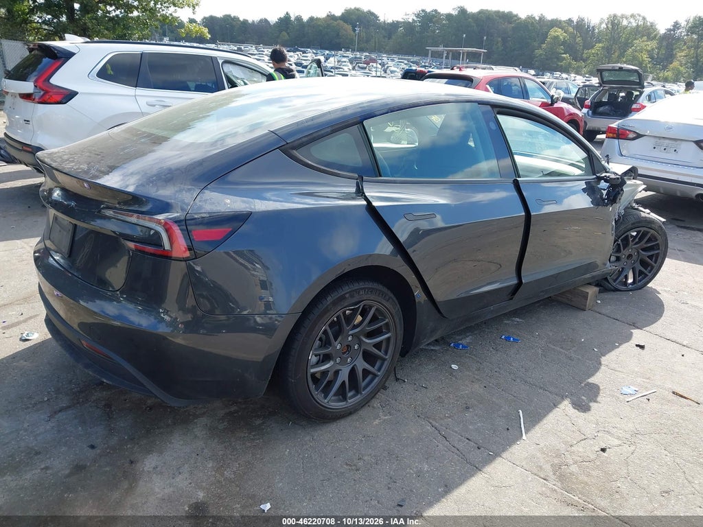 Tesla Model 3 2025