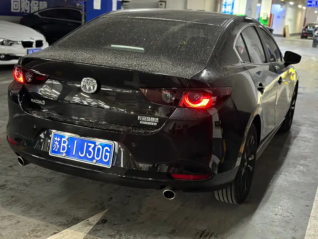 Mazda 3 2024