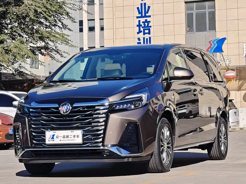 Buick GL8 2023