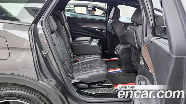 Peugeot 5008 2023