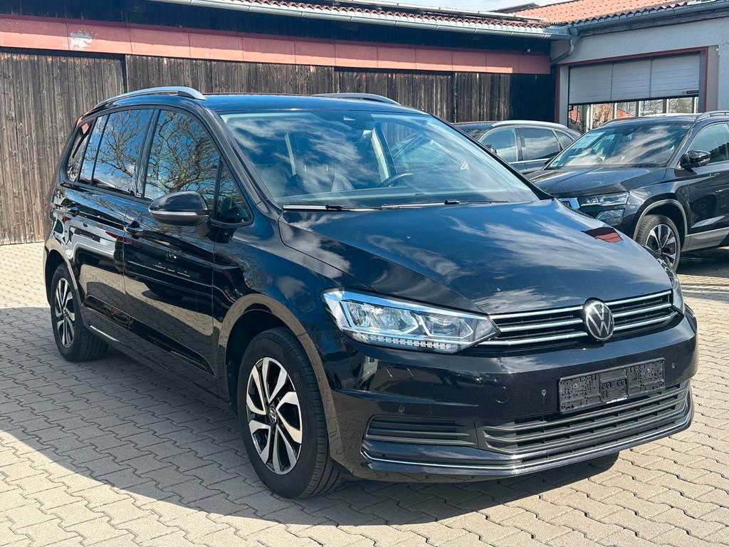 Volkswagen Touran 2023