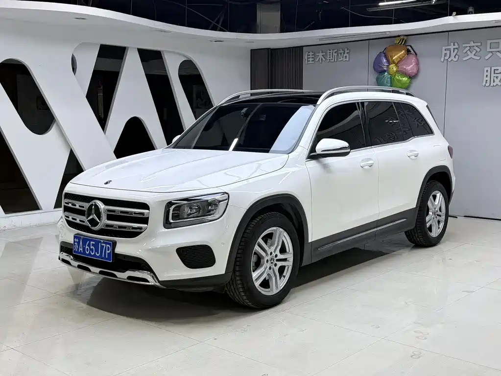 Mercedes-Benz GLB 2021