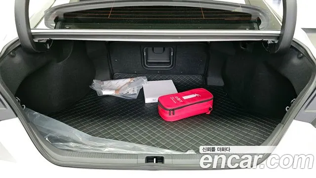 Toyota Camry 2025