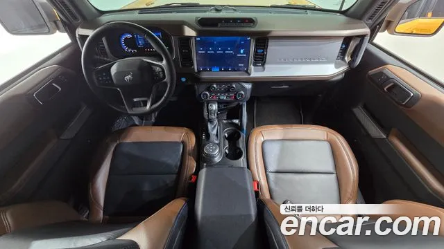 Ford Bronco 2022