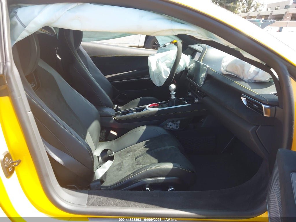 Lotus Emira 2024