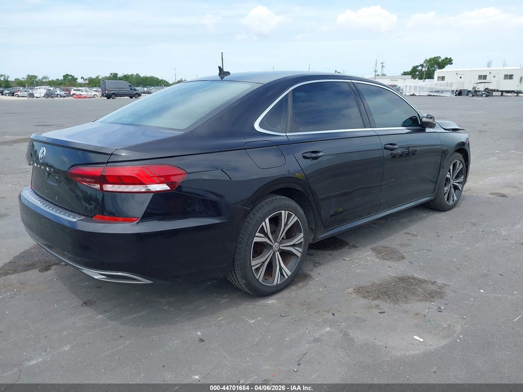 Volkswagen Passat 2022