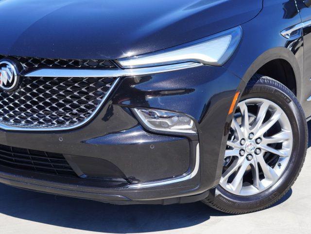Buick Enclave 2023