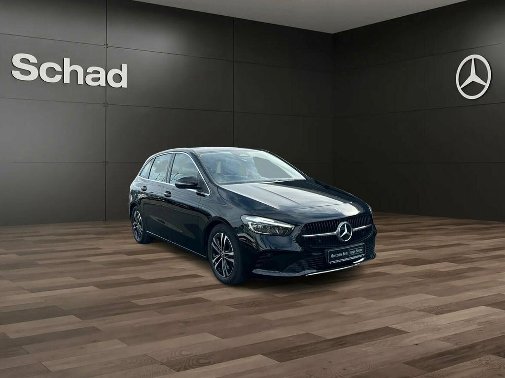 Mercedes-Benz B 200 2024