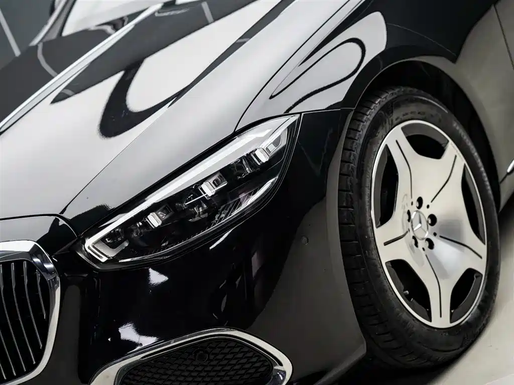 Mercedes-Benz Maybach S-Класс 2023