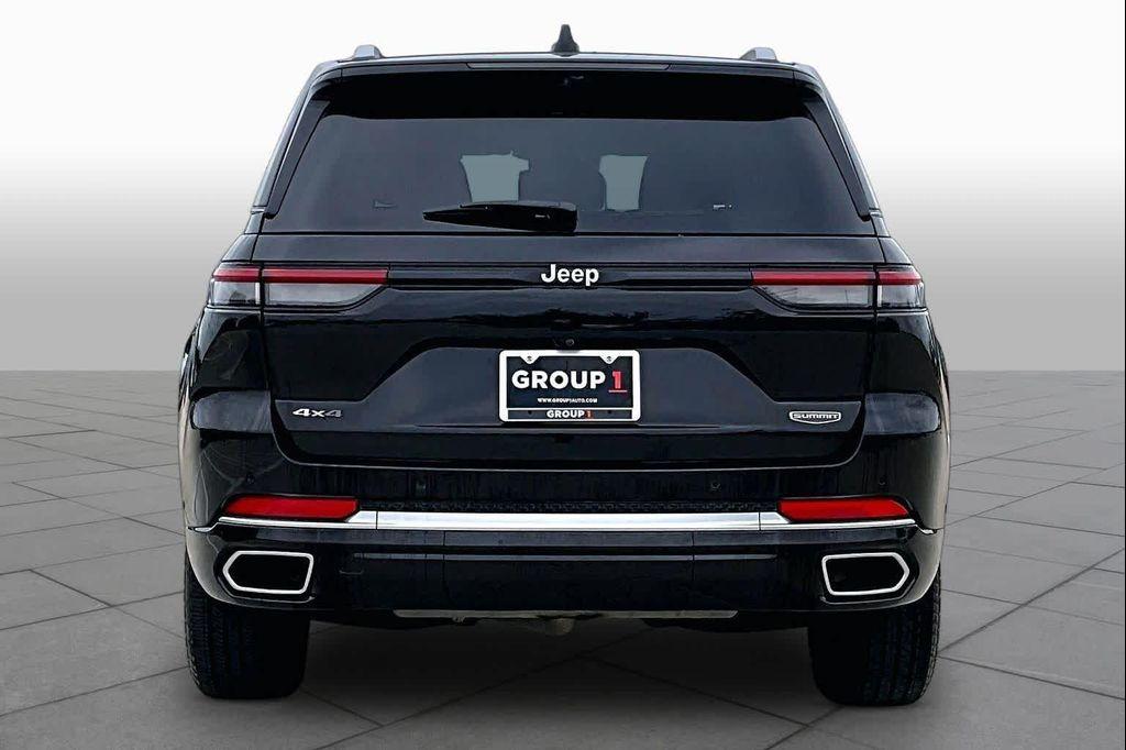 Jeep Grand Cherokee 2023