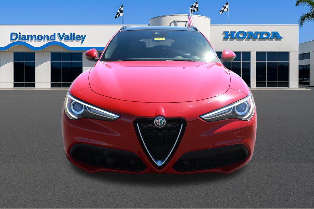 Alfa Romeo Stelvio 2023