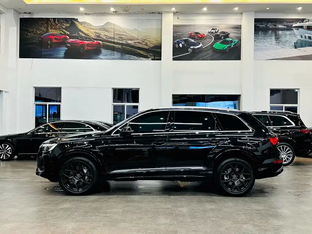 Audi Q7 2024
