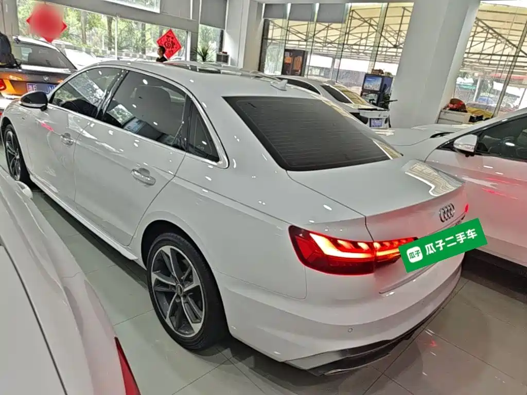 Audi A4 2023