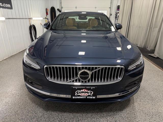 Volvo S90 2022