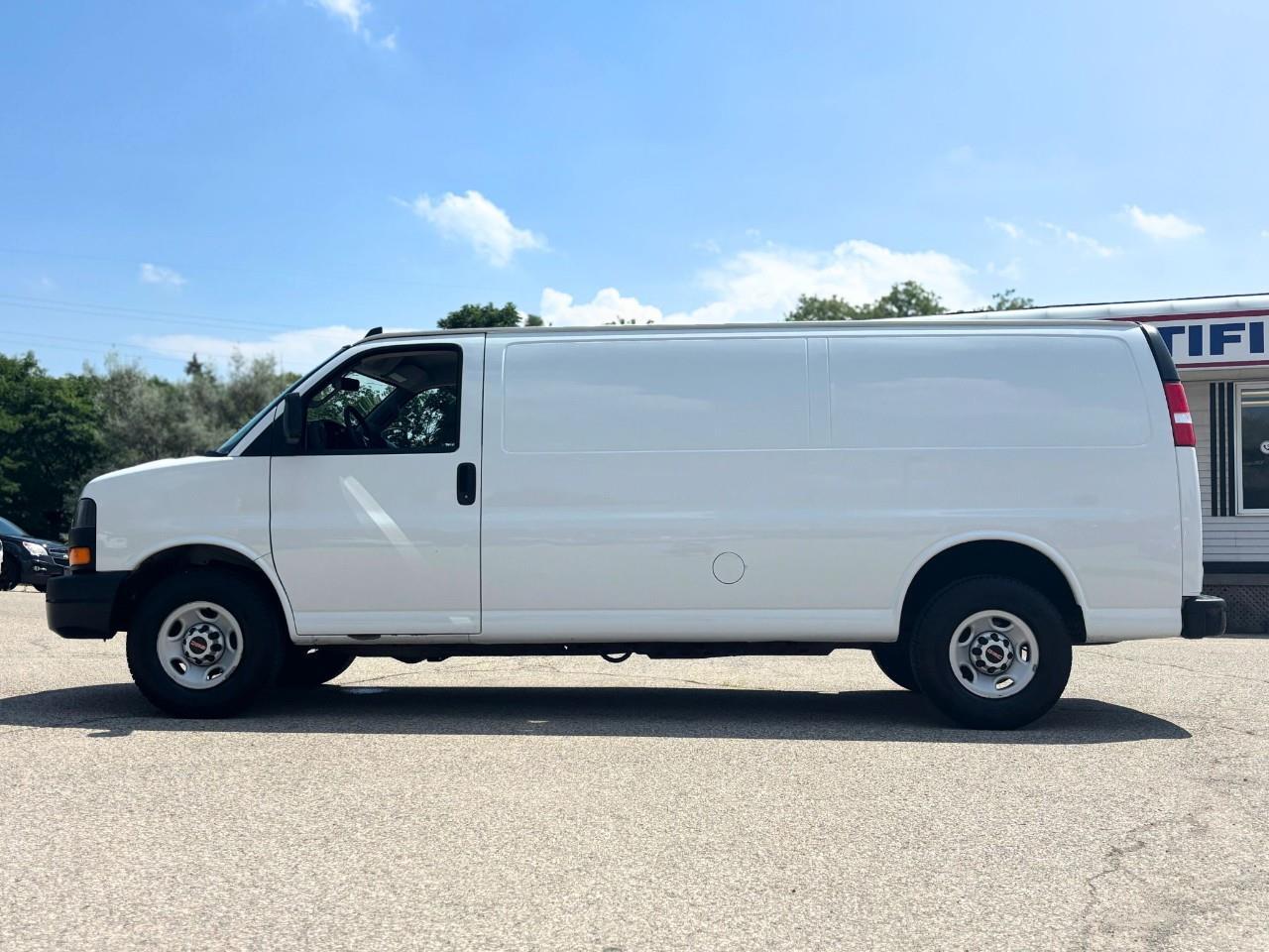 GMC Savana 2020