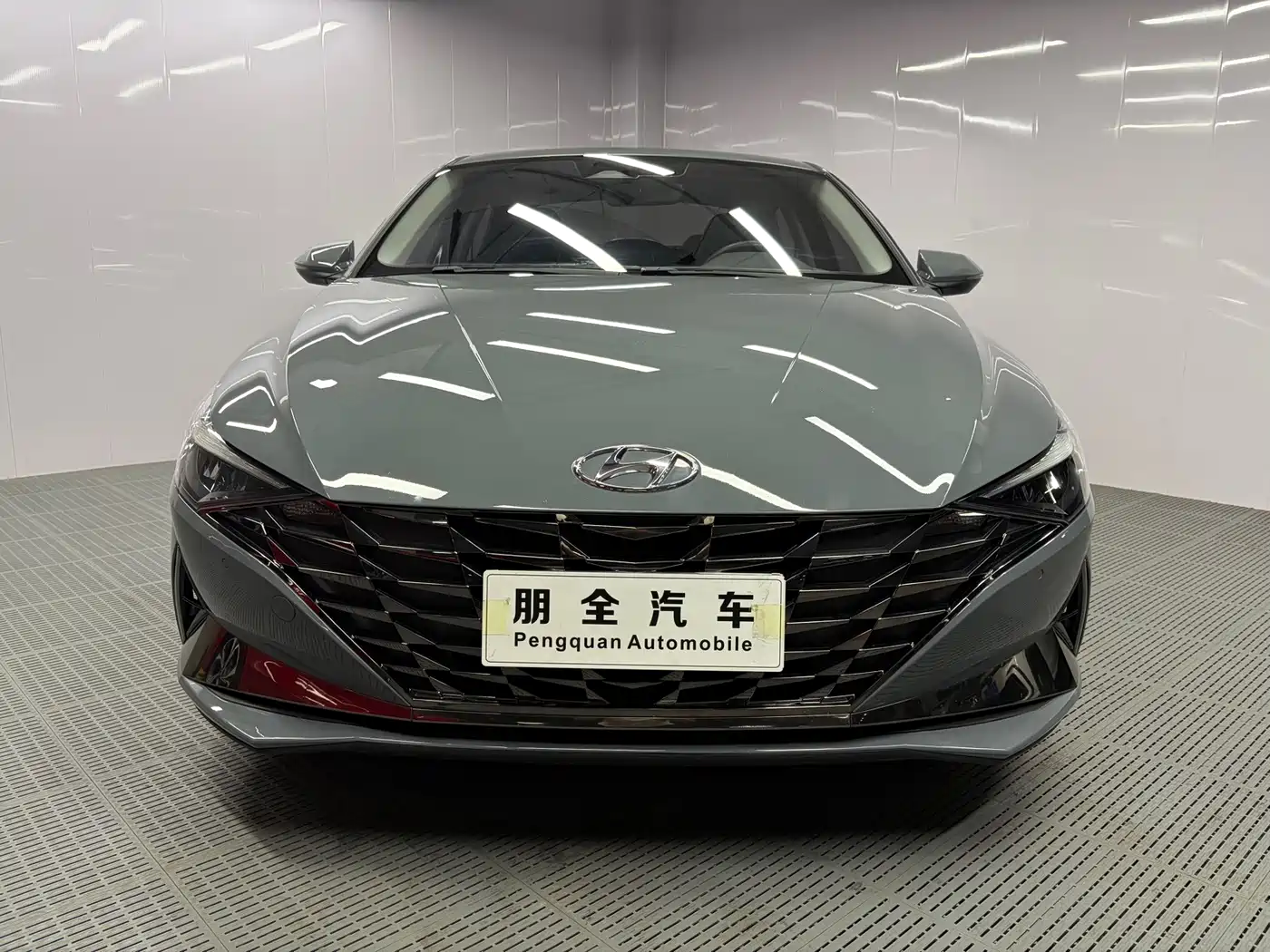 Hyundai Elantra 2022