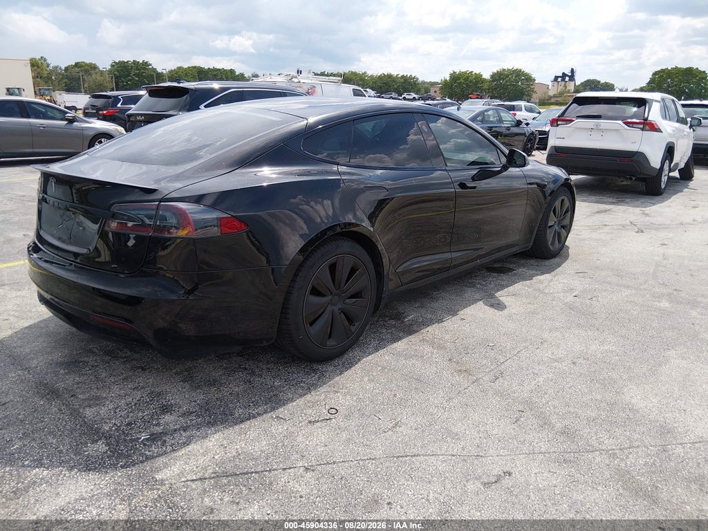 Tesla Model S 2021