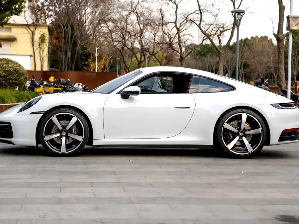 Porsche 911 2022