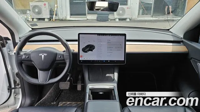 Tesla Model Y 2021
