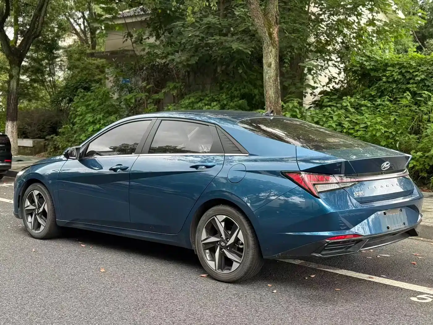 Hyundai Elantra 2022