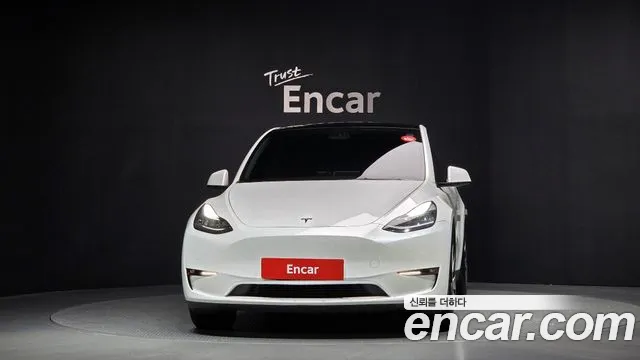 Tesla Model Y 2021