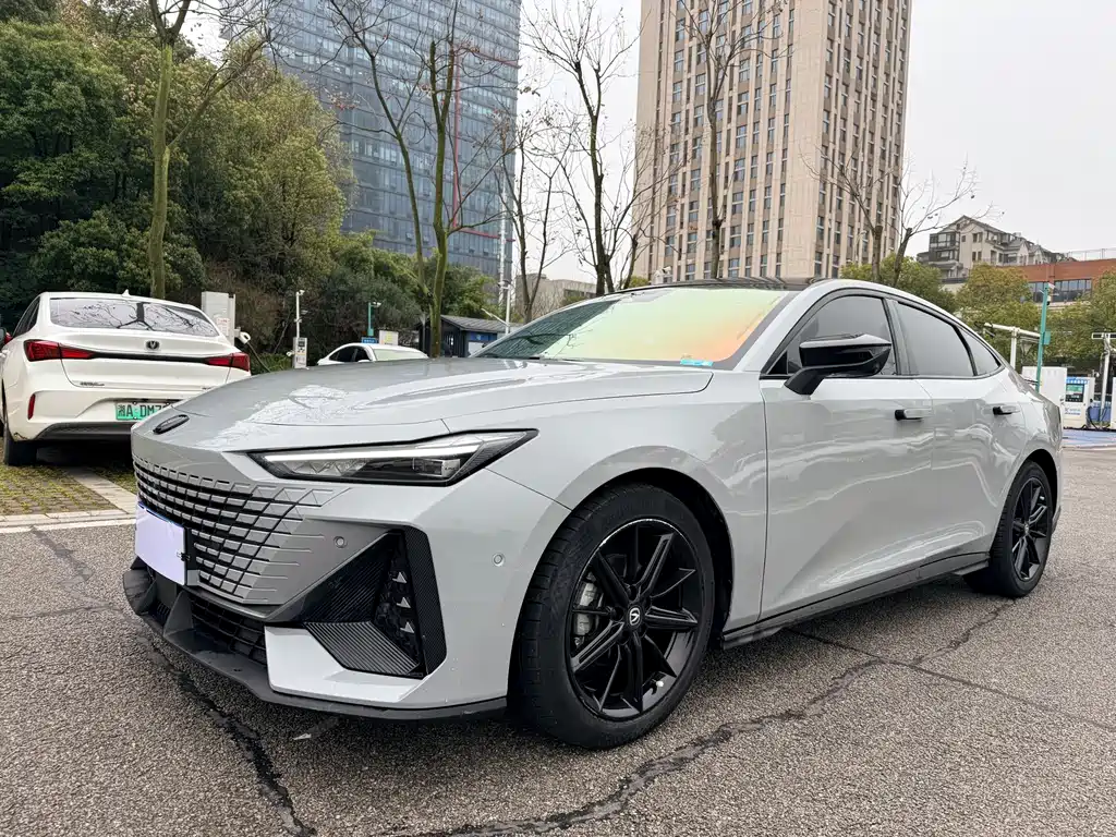Changan UNI-V 2022