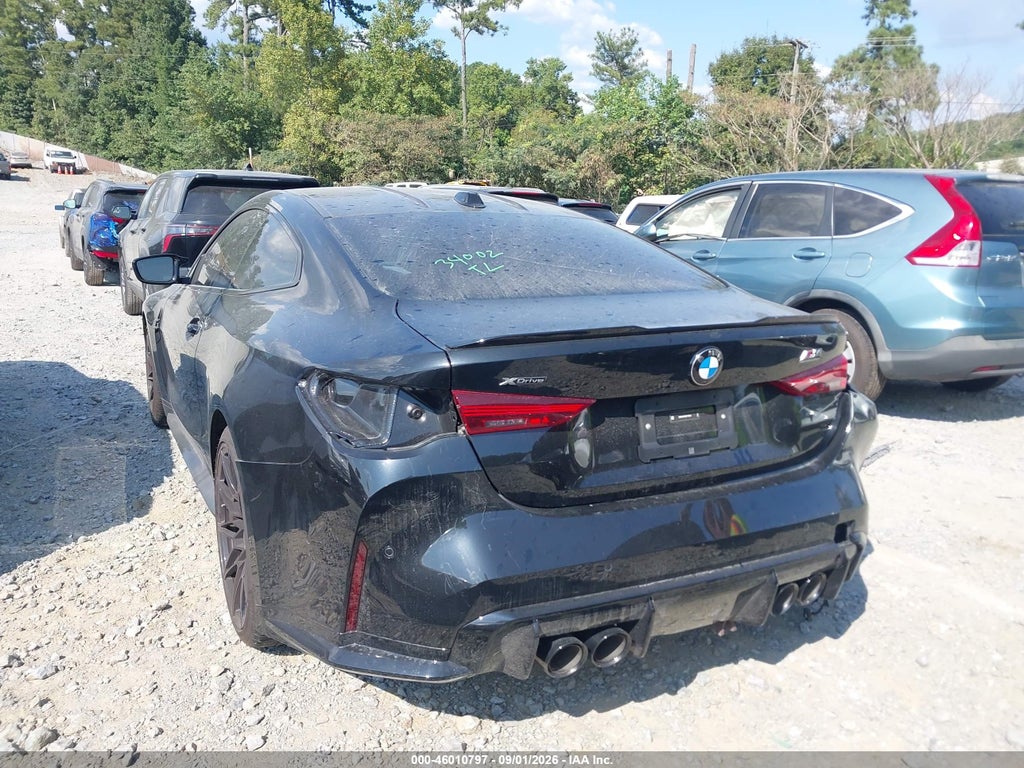 BMW M4 2025