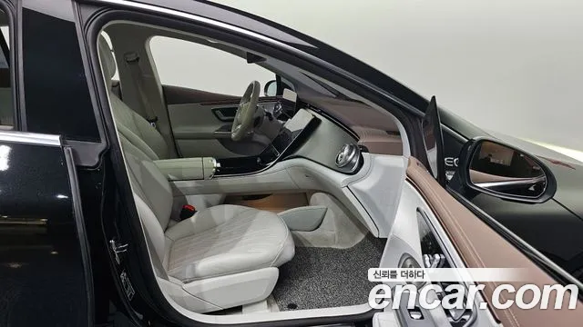 Mercedes-Benz EQE 2023