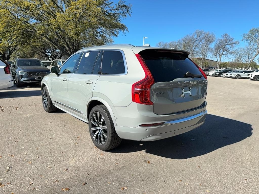 Volvo XC90 2025
