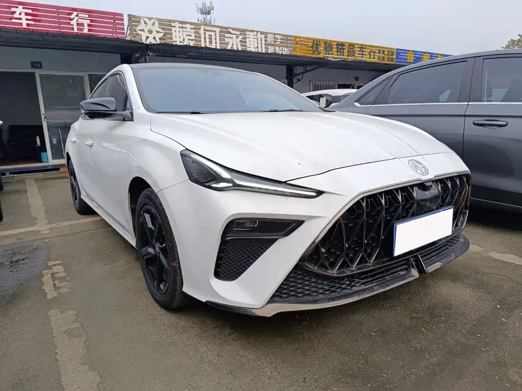 MG MG5 2022