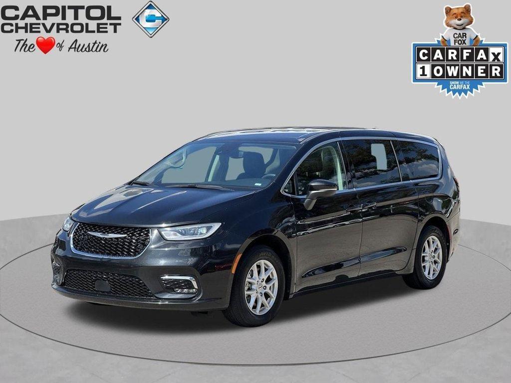 Chrysler Pacifica 2023