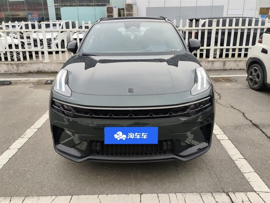 Lynk & Co 06 2022