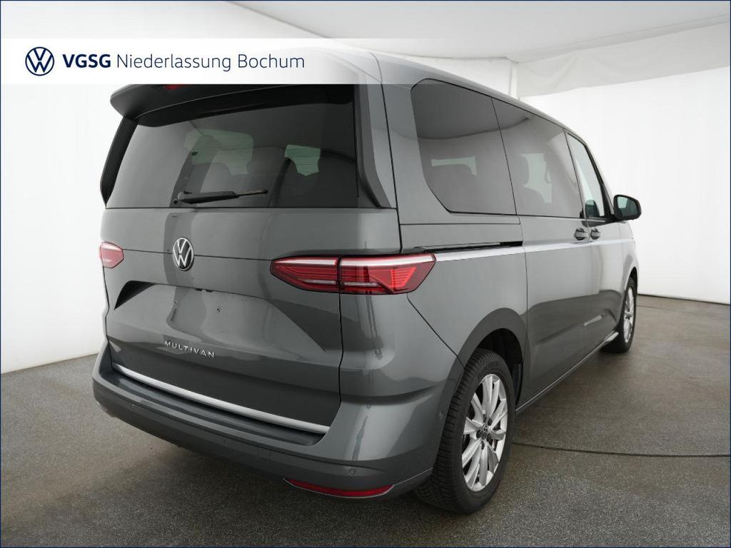 Volkswagen T7 MULTIVAN 2025