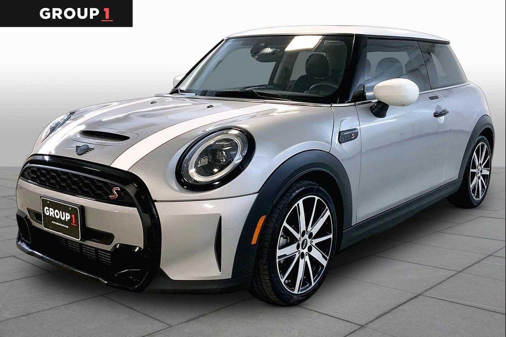 Mini Hardtop 2024