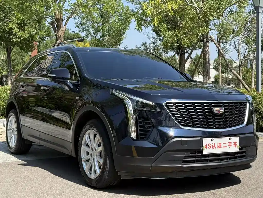 Cadillac XT4 2021
