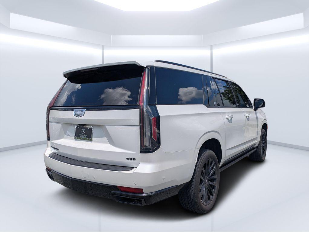 Cadillac Escalade 2024