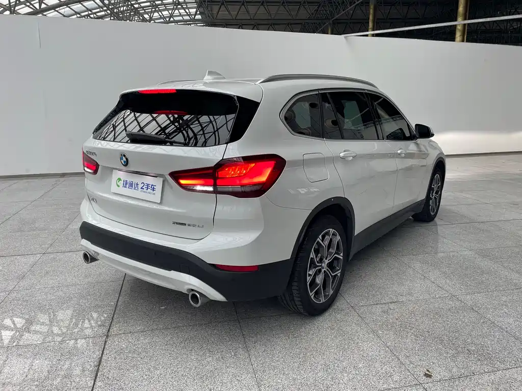 BMW X1 2022