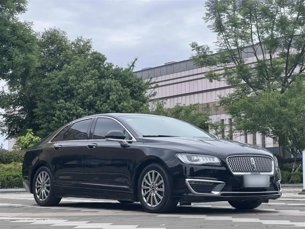 Lincoln MKZ 2021