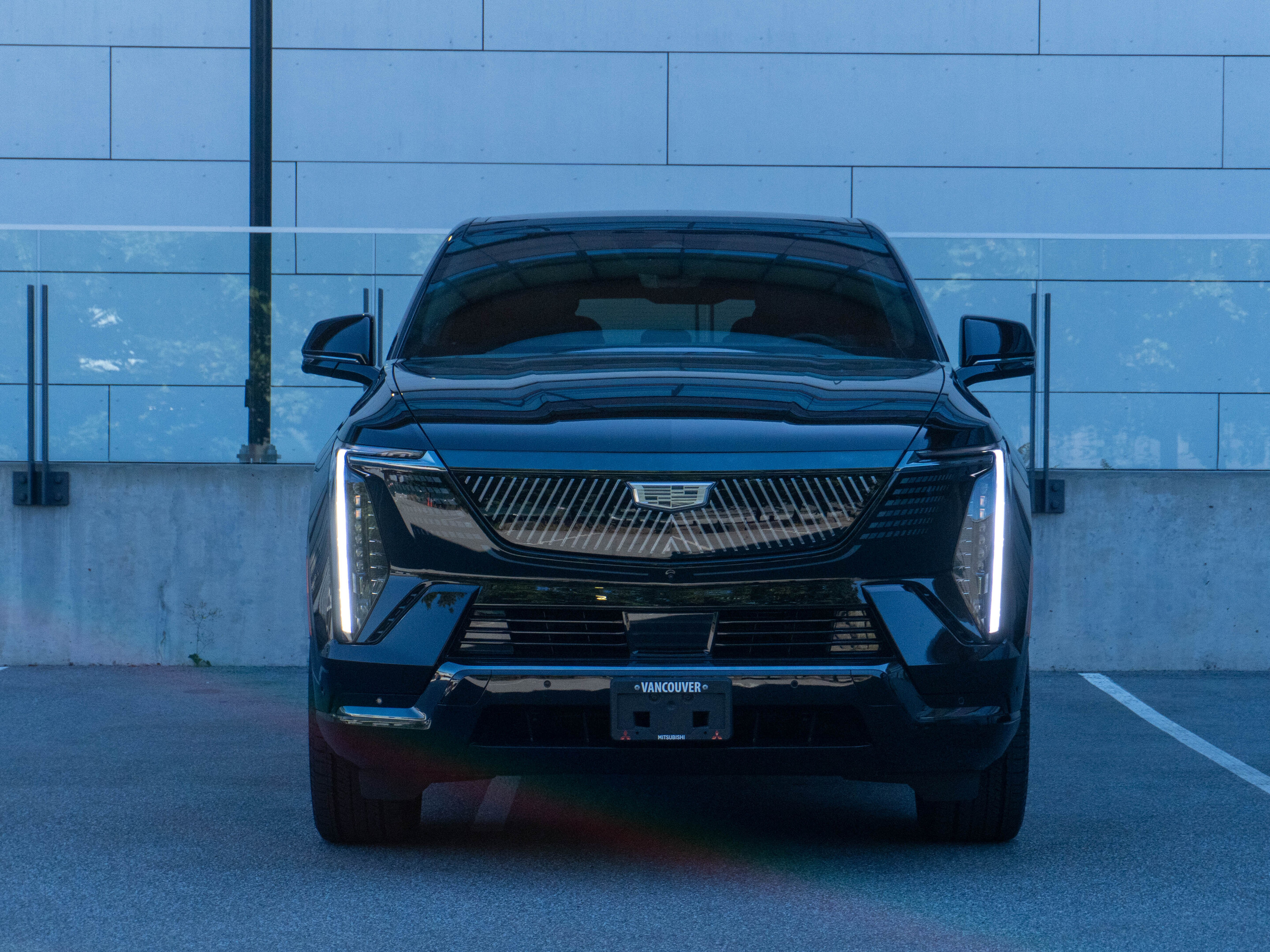 Cadillac Escalade iQ 2025