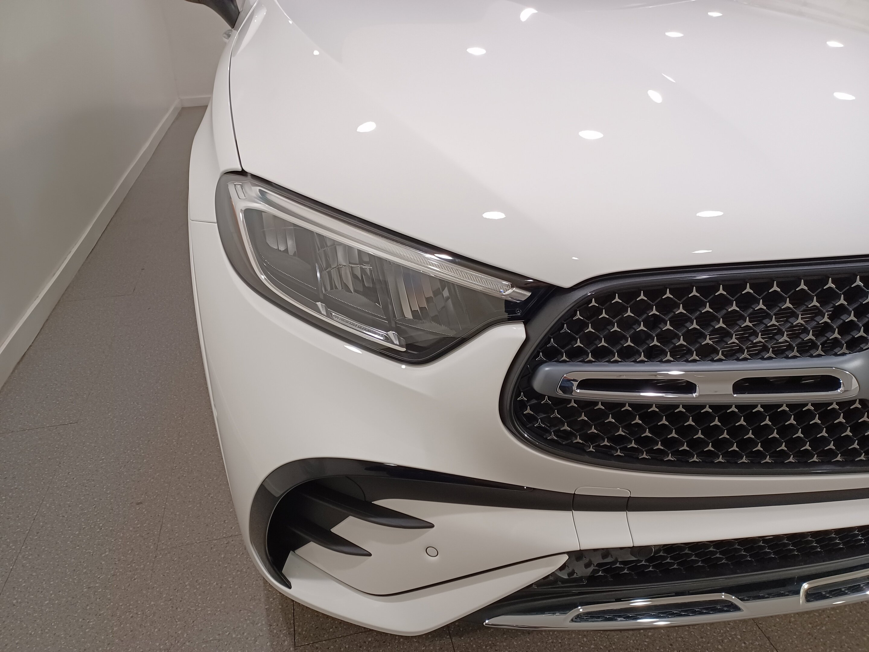 Mercedes-Benz GLC 2025